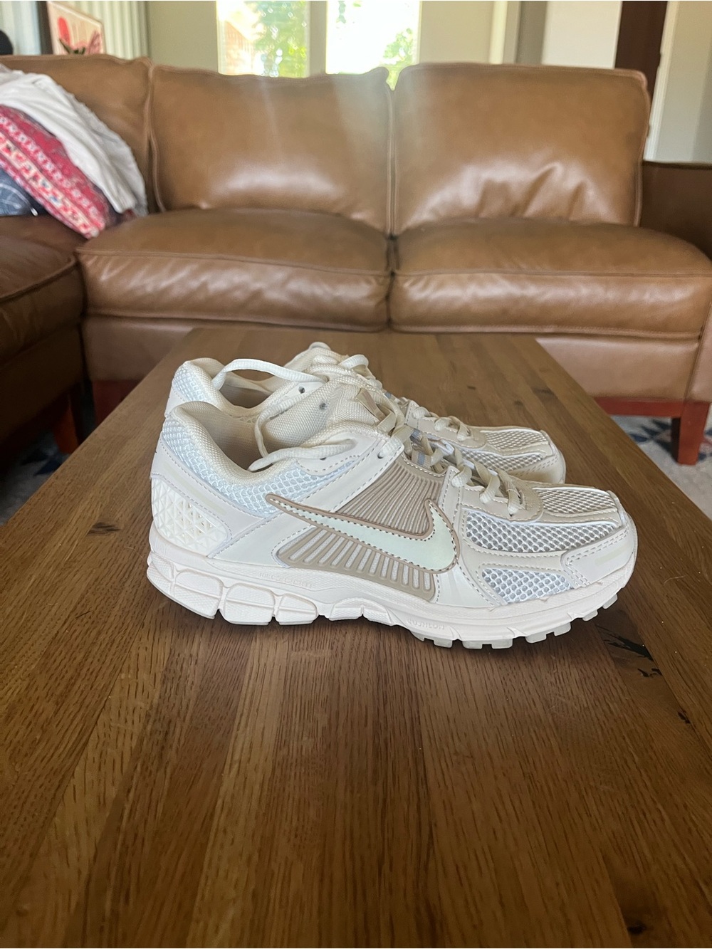 Nike Vomero 5 Women's Cream/White Mesh Athletic Sneakers